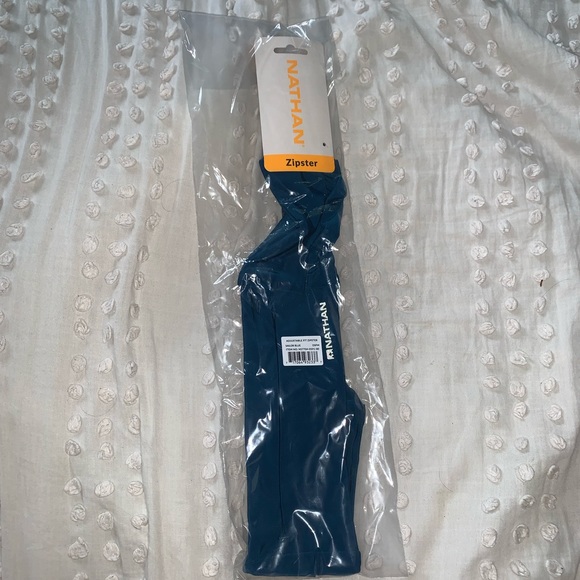 Nathan zipster running waist pack - Picture 4 of 6